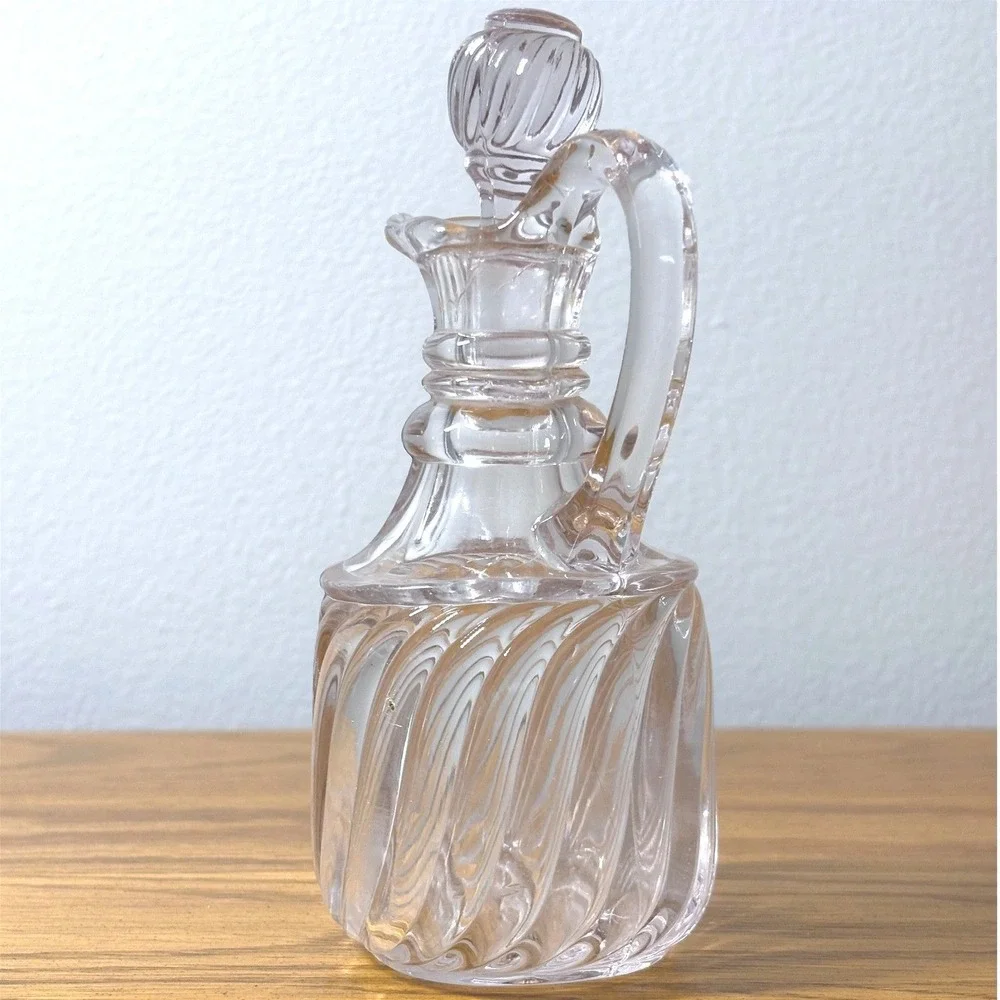 Vintage Clear‎ Swirl Pressed Glass Cruet with Stopper and Handle 6 inch
